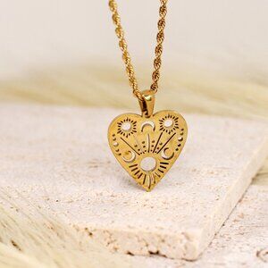 Stainless Steel Heart Necklace‎ Waterproof Hypoallergenic Rope Chain